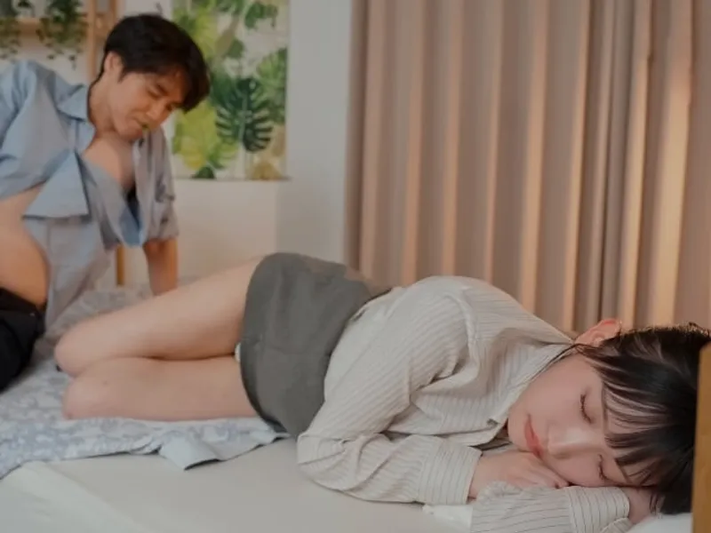 đụ đồng nghiệp nữ làm chung công ty đáng ghét trong công ty